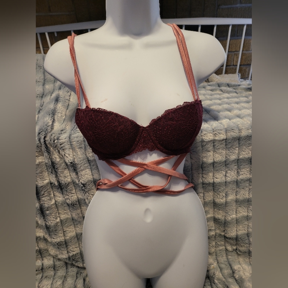 Victoria secret bra 34a